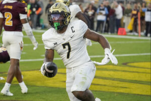 RB R.J. Harvey leads UCF offense